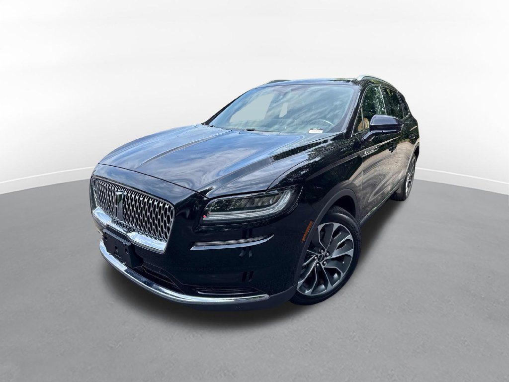 Used 2023 Lincoln Nautilus Reserve w/ Equipment Group 201A AWD/4WD image 2