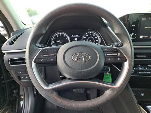 Used 2023 Hyundai Sonata SE image 17