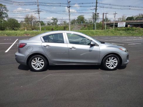 Used 2012 MAZDA MAZDA3 i Touring FWD image 5
