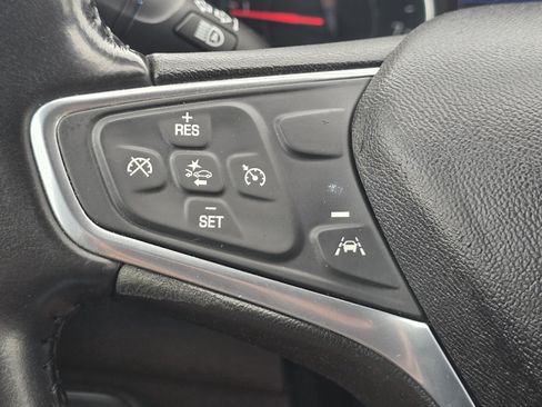 Used 2019 Chevrolet Equinox LT FWD image 30