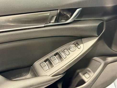 Used 2022 Honda Accord Sport Special Edition image 16