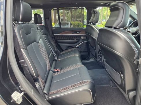 Certified 2023 Jeep Grand Cherokee Summit w/ Luxury Tech Group V AWD/4WD image 20