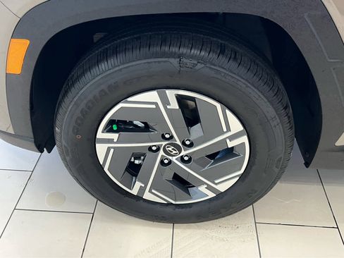 New 2026 Hyundai Tucson Blue SE image 13