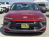 Used 2025 Hyundai Sonata SEL image 2