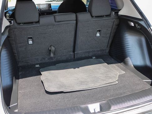 Used 2024 Honda HR-V LX image 25
