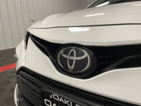 Used 2024 Toyota Camry LE image 8