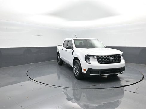 New 2025 Ford Maverick XLT image 1