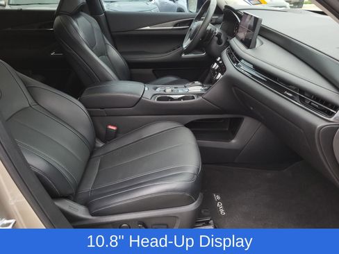 Used 2023 INFINITI QX60 Luxe w/ Vision Package image 9