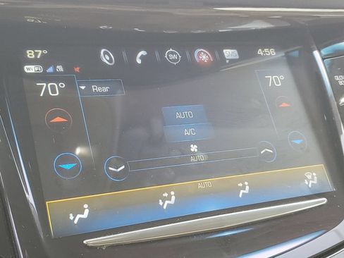 Used 2020 Cadillac Escalade 4WD image 15