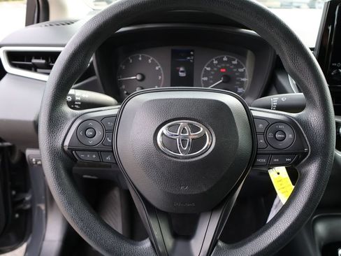 Used 2024 Toyota Corolla LE FWD image 24
