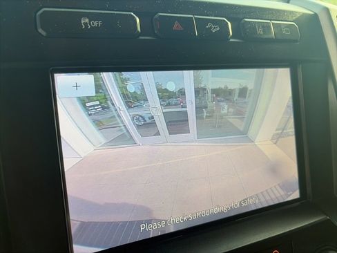 Used 2020 Ford F250 Lariat w/ Lariat Ultimate Package AWD/4WD image 14
