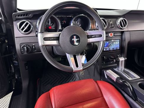 Used 2006 Ford Mustang GT Premium image 21