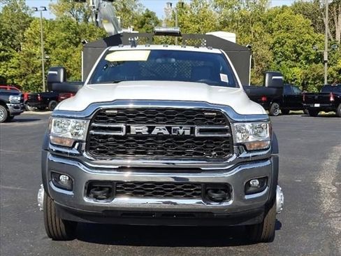 New 2024 RAM 5500 Tradesman image 24