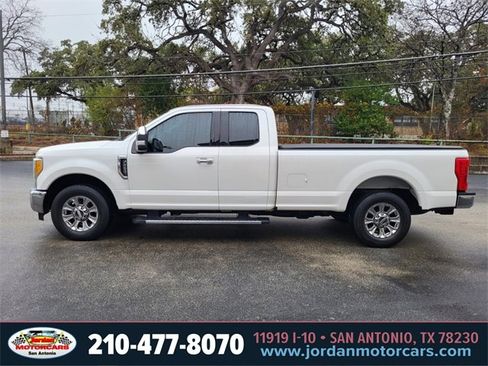 Used 2017 Ford F250 Lariat w/ Chrome Package image 2