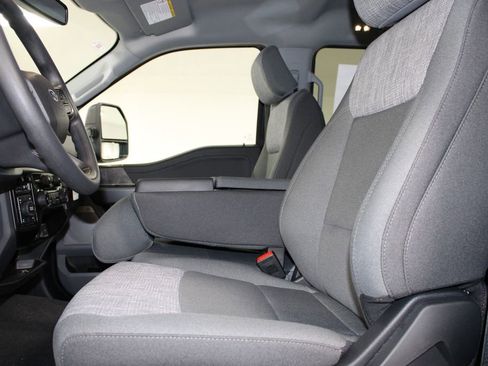 New 2026 Ford F250 XLT image 27