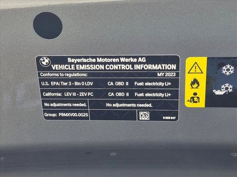 Used 2023 BMW i4 eDrive40 RWD image 26