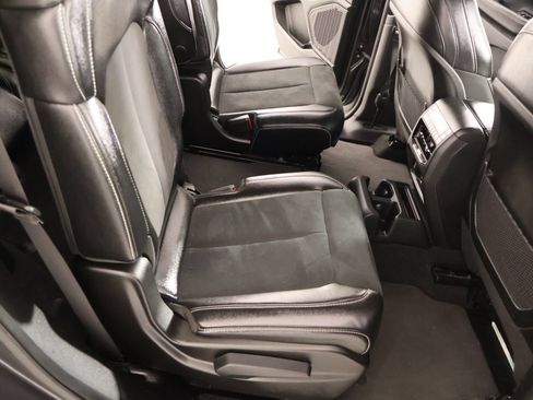 Used 2024 Jeep Grand Cherokee L Laredo AWD/4WD image 14