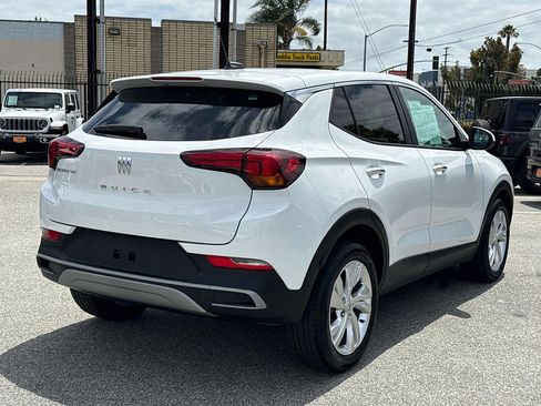 Used 2025 Buick Encore GX Preferred FWD image 3