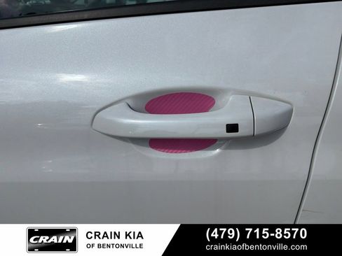 Used 2025 Kia K5 LXS FWD image 10