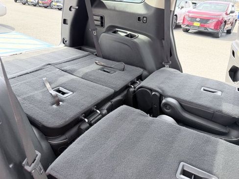 Used 2018 GMC Acadia Denali w/ Technology Package AWD/4WD image 27