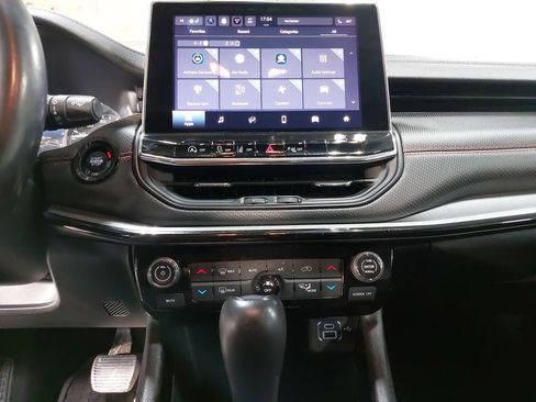 Used 2022 Jeep Compass Trailhawk w/ Trailhawk Convenience Group image 19