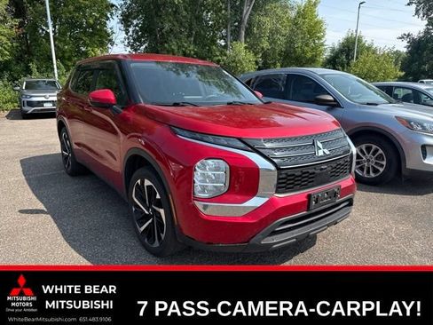 Used 2022 Mitsubishi Outlander ES AWD/4WD image 1