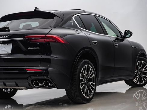 Used 2025 Maserati Grecale GT AWD/4WD image 10