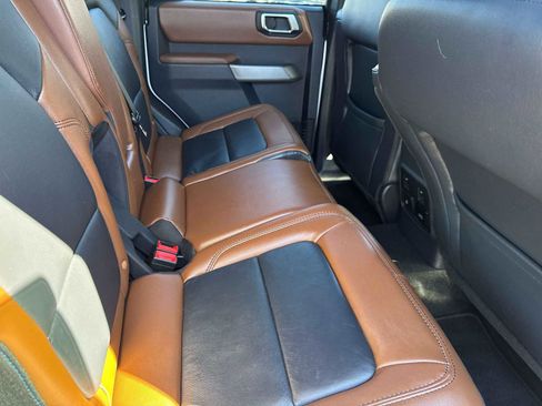 Used 2023 Ford Bronco Outer Banks image 13