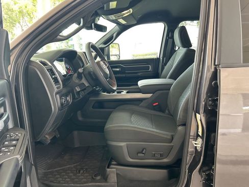 Used 2025 RAM 3500 Lone Star AWD/4WD image 5