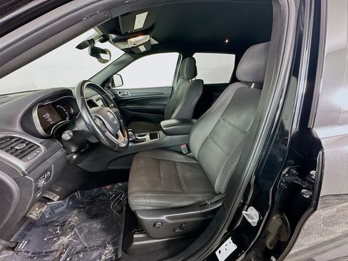 Certified 2020 Jeep Grand Cherokee Laredo image 26