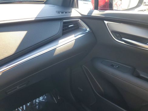 Used 2023 Cadillac XT5 Luxury image 19