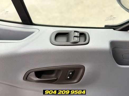 Used 2017 Ford Transit 250 148 Medium Roof RWD image 10