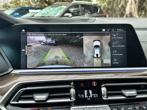 Used 2022 BMW X5 xDrive40i w/ M Sport Package image 21