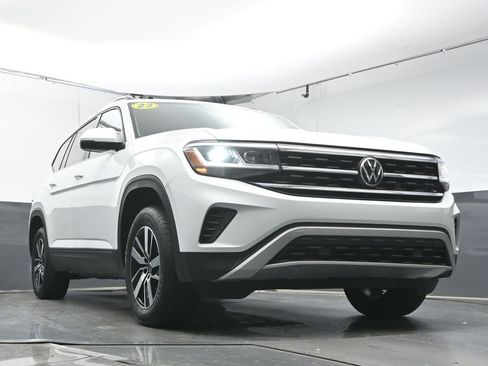 Certified 2023 Volkswagen Atlas SE image 32