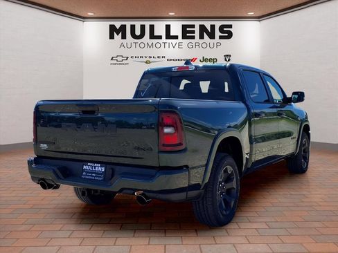 New 2026 RAM 1500 Big Horn AWD/4WD image 5