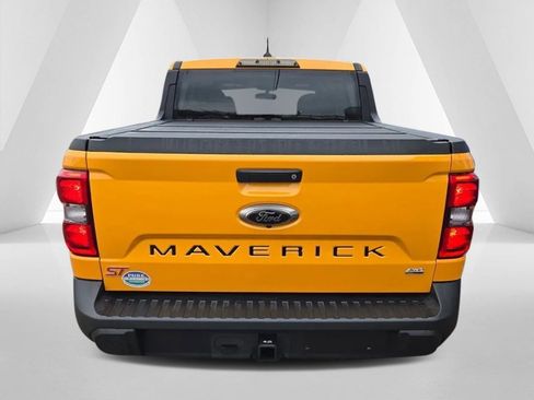 Used 2023 Ford Maverick XLT w/ Equipment Group 300A Standard image 6