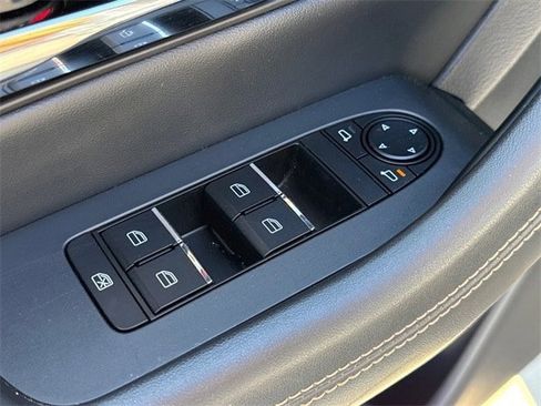 Certified 2025 MAZDA CX-70 3.3 Turbo w/ Premium Package image 14