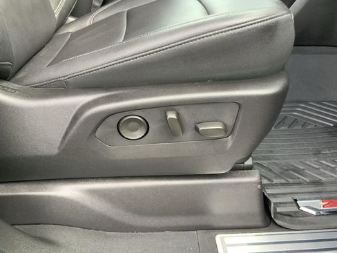 Used 2024 Chevrolet Silverado 1500 LTZ w/ LTZ Premium Package image 69