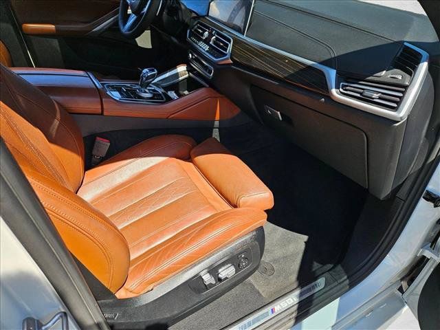 Used 2021 BMW X6 M50i w/ Executive Package AWD/4WD image 20