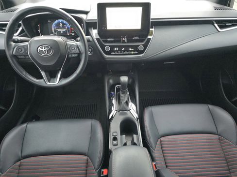 Used 2023 Toyota Corolla XSE image 9