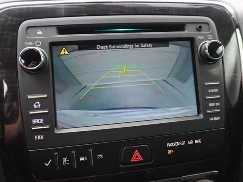 Used 2017 Buick Enclave Leather FWD image 20