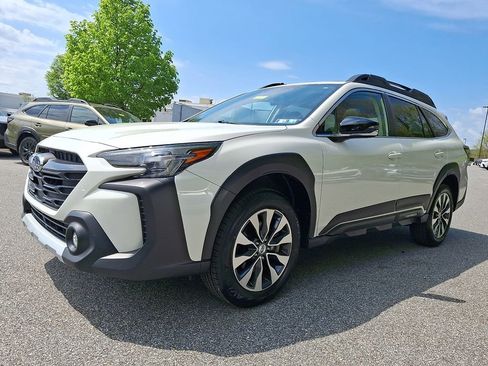 Certified 2024 Subaru Outback Limited AWD/4WD image 4