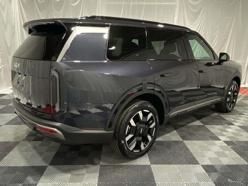 New 2027 Kia Telluride S FWD image 4