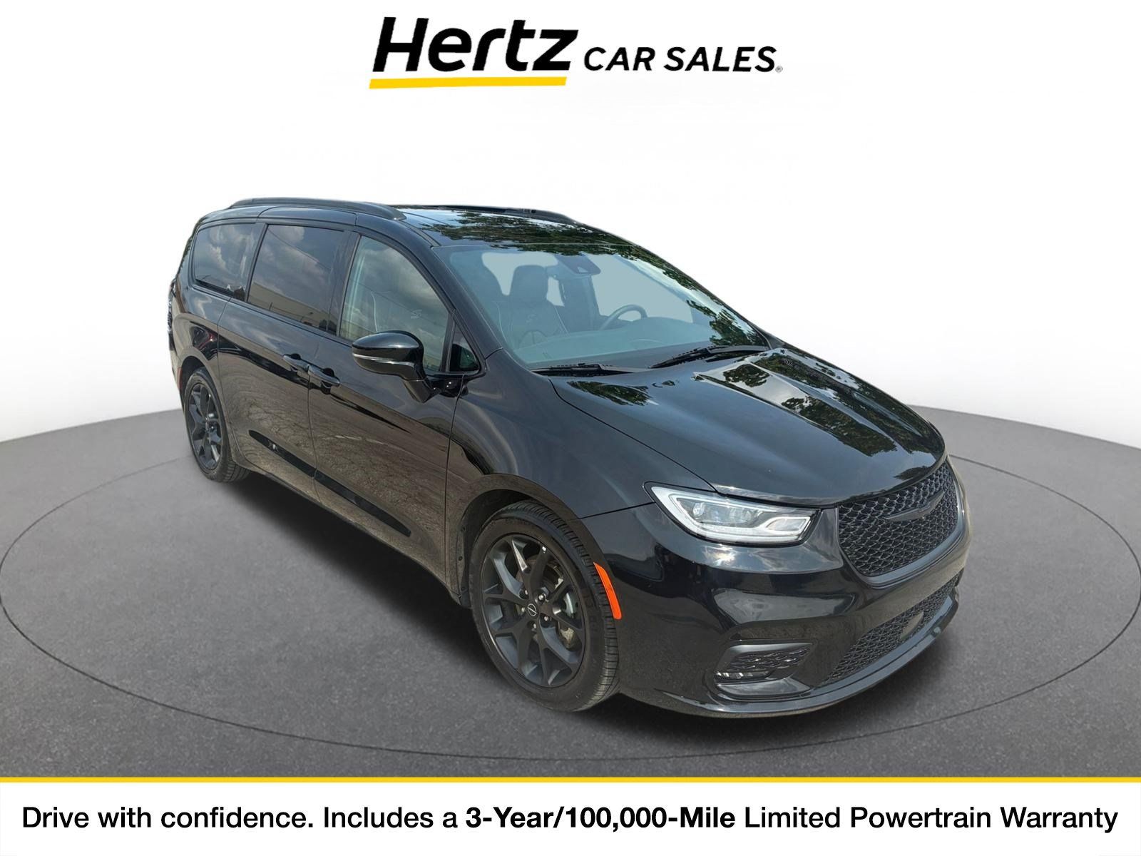 Used 2025 Chrysler Pacifica Limited FWD image 1