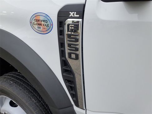 New 2025 Ford F550 XL image 10