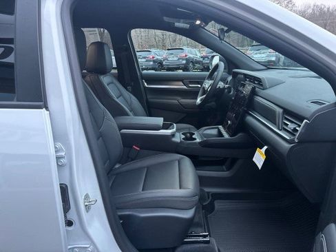New 2026 GMC Terrain Elevation w/ Elevation Premium Package FWD image 42