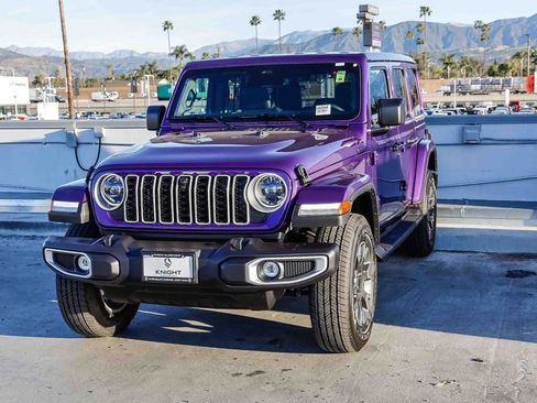 New 2026 Jeep Wrangler Unlimited Sahara AWD/4WD image 4
