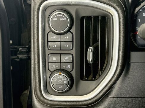 Used 2020 Chevrolet Silverado 1500 LTZ w/ LTZ Plus Package AWD/4WD image 11