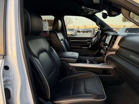 Used 2024 RAM 1500 Laramie image 29