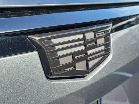 Used 2021 Cadillac Escalade ESV Sport Platinum w/ Heavy-Duty Trailer Package AWD/4WD image 6